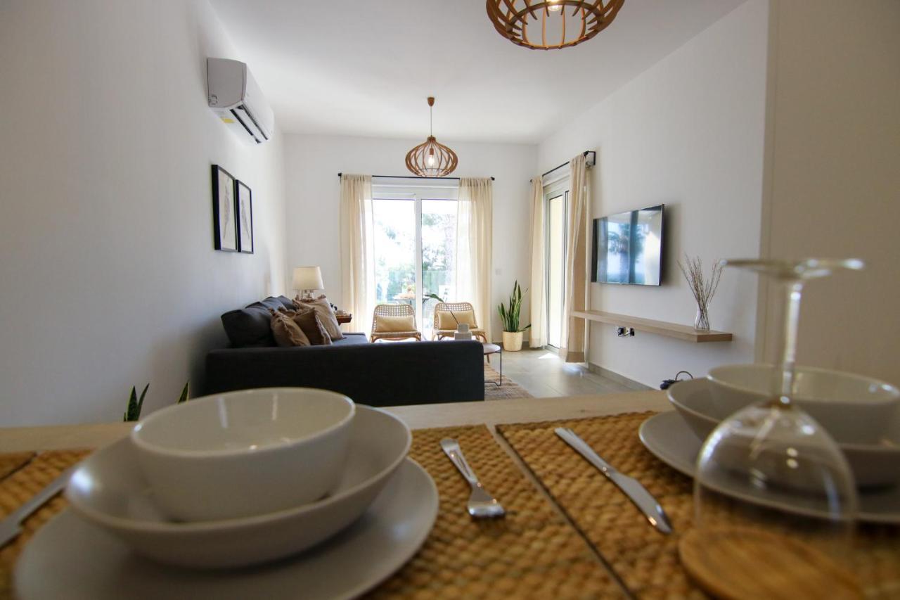 Phaedrus Living Seaview Luxury Flat Limnaria 153 Lejlighed Paphos Eksteriør billede