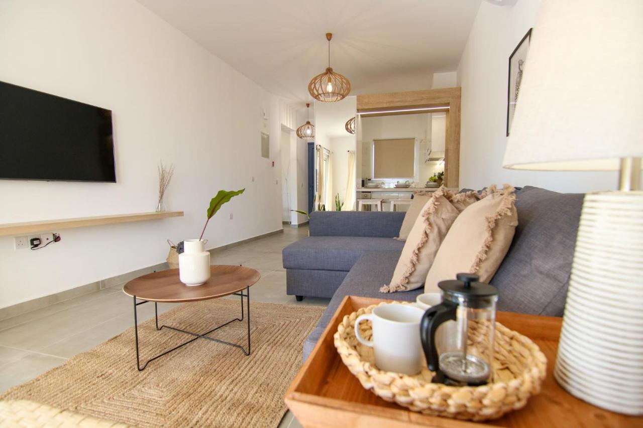 Phaedrus Living Seaview Luxury Flat Limnaria 153 Lejlighed Paphos Eksteriør billede